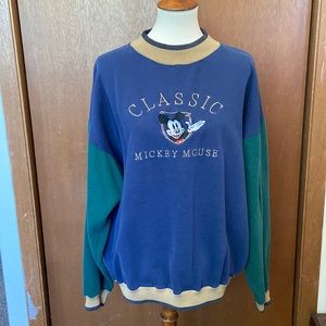 Vintage Mickey Mouse Crewneck Sweatshirt
